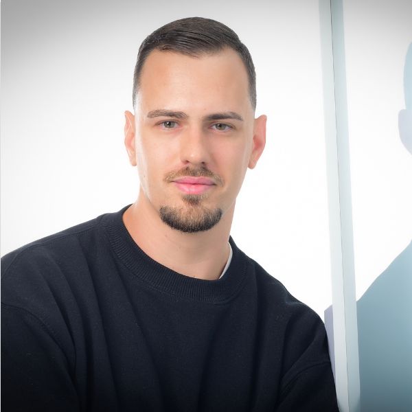 David F., Putzmann in München