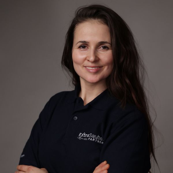 Olena S., Putzfrau in Wien