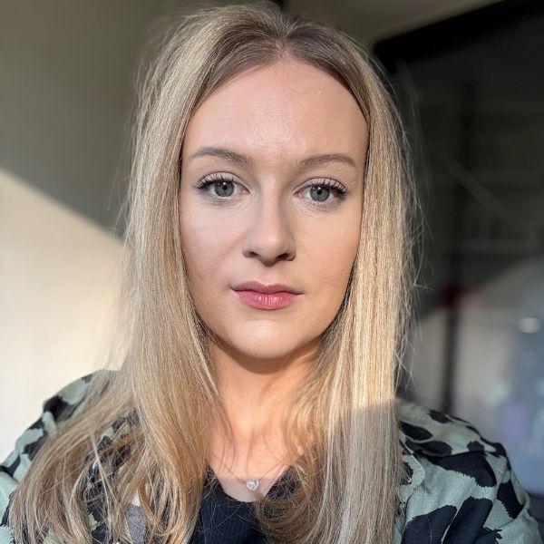 Julia J., Putzfrau in Köln