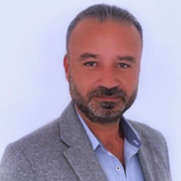 Ferhat A., Putzmann in Stuttgart