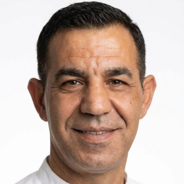 Nikolaos K., Putzmann in Wiesbaden