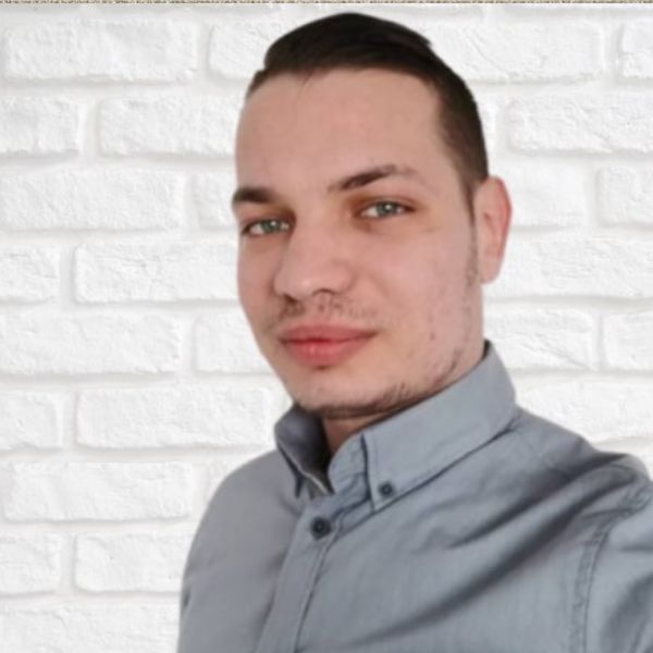 Dario W., Putzmann in Blankenfelde-Mahlow