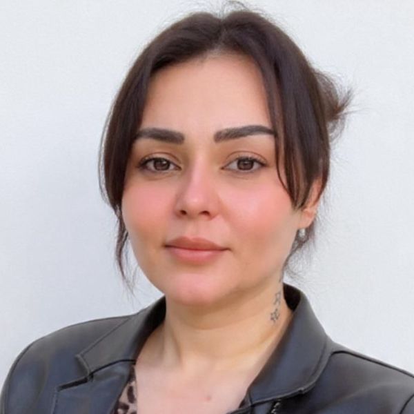 Israa J., Putzfrau in Dresden