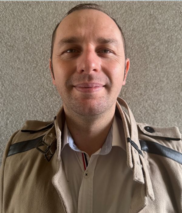 Mustafa M., Putzmann in Wien