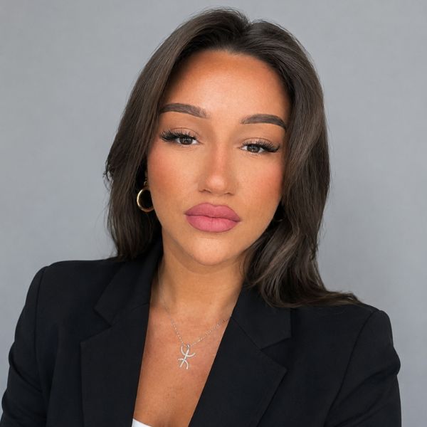 Denya B., Putzfrau in Essen